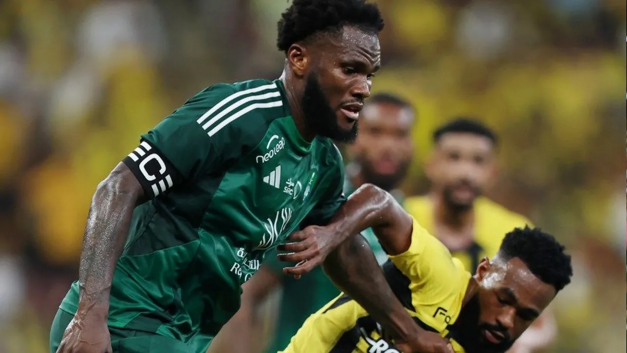 القنوات الناقلة لمواجهة الأهلي والاتحاد في دوري روشن السعودي ٢٠٢٥-٢٠٢٦